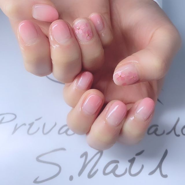 ✦••デザインジェル••✦ 桜色に桜アート🌸♡ ネイルサロン エスネイル Private Salon S.Nail
