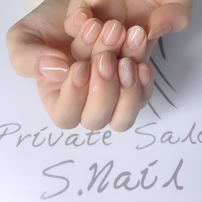 Simple gel 当店の過去nailを参考🎶˒˒秋のニュアンス大理石🥹🤍🤍 ネイルサロン エスネイル Private Salon S.Nail