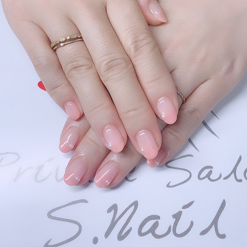 Design gel 新年nail..💕2023年もトレンドデザインご提供出来る様に頑張ります🐰🏹 ネイルサロン エスネイル Private Salon S.Nail