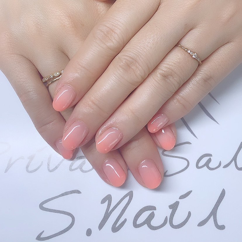 Simple gel オレンジ🍊グラデーション🧡🧡GWも通常通りの営業です💅✨ ネイルサロン エスネイル Private Salon S.Nail