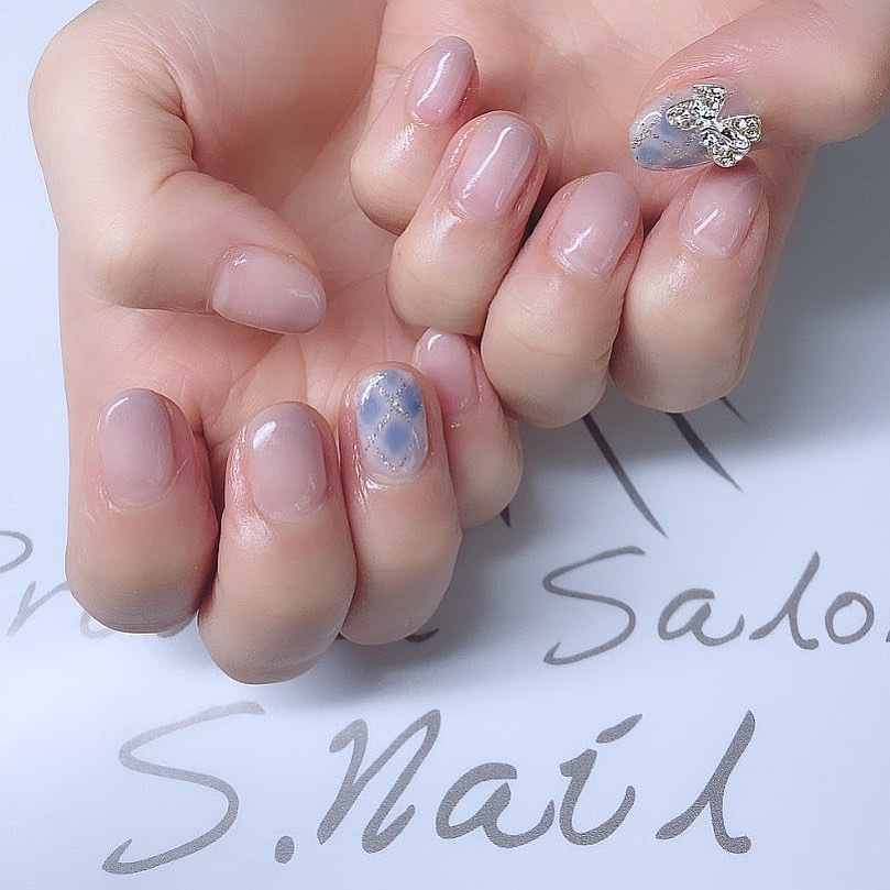 Simple gel チェックとリボンパーツの組み合わせがオシャレでカワイイ🎀🫧 ネイルサロン エスネイル Private Salon S.Nail