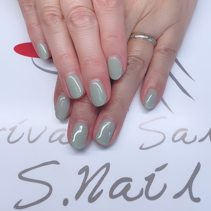 One color ラメ入りミントカラー🌱⟡.· ネイルサロン エスネイル Private Salon S.Nail
