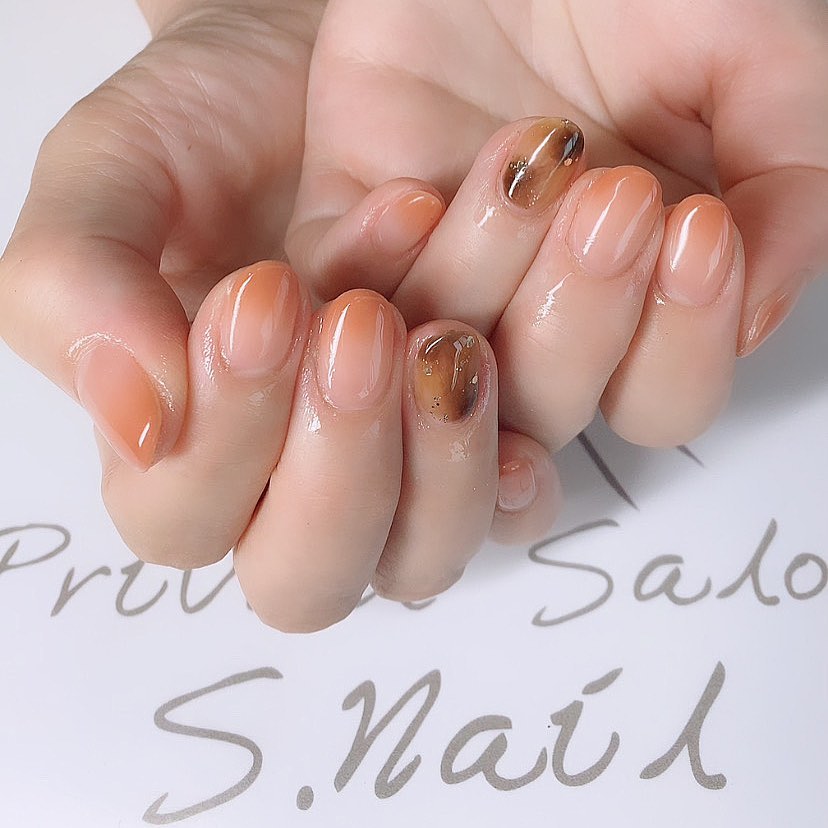 Simple gel 秋冬定番アートのべっ甲柄🍂´- ネイルサロン エスネイル Private Salon S.Nail