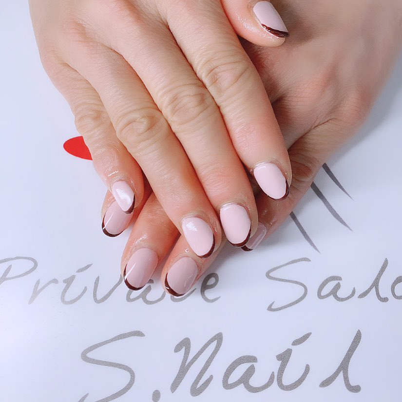 Design gel アポロカラーでフレンチ🍫♡ ネイルサロン エスネイル Private Salon S.Nail