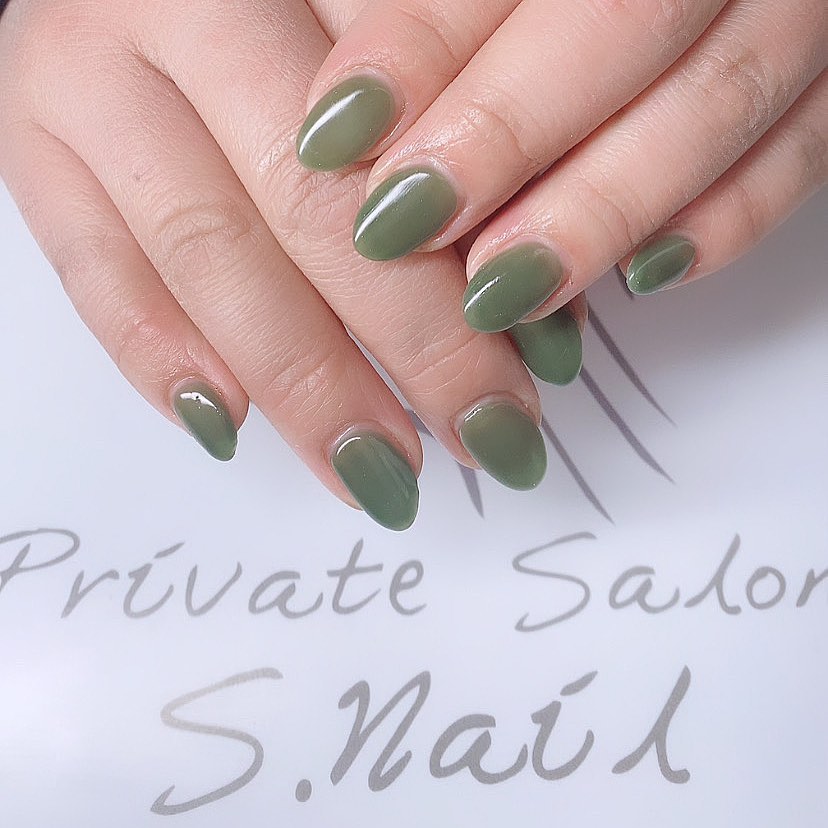 One color khaki color🌿♡ ネイルサロン エスネイル Private Salon S.Nail