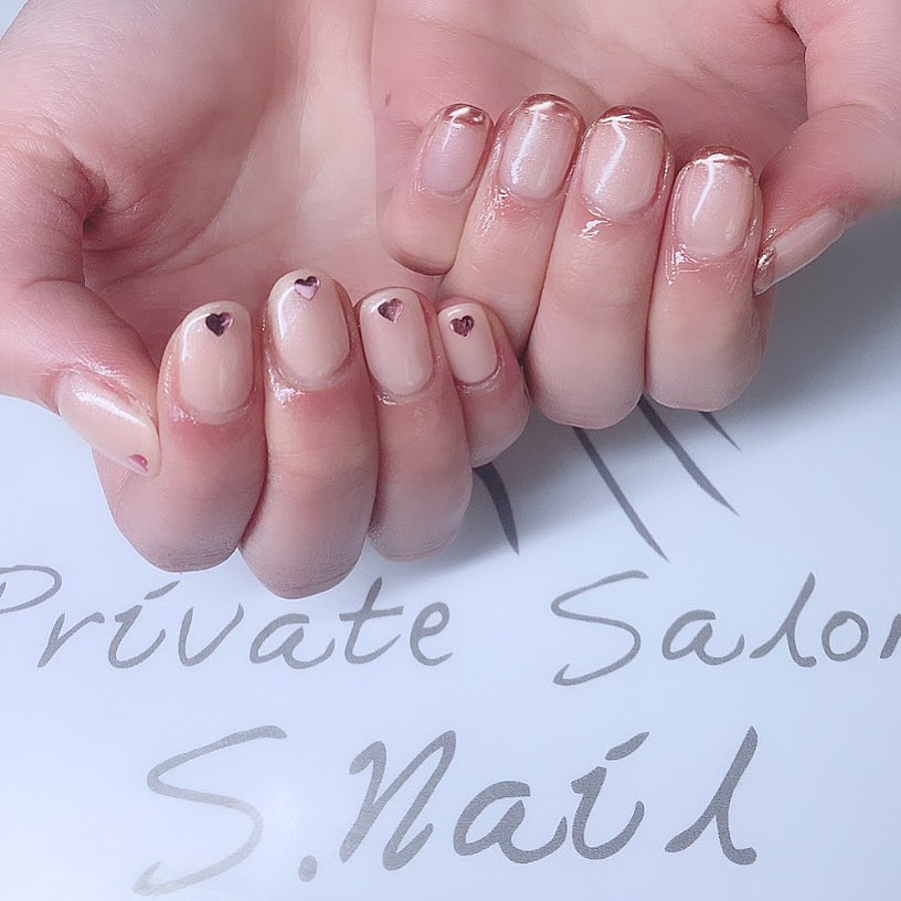 Design gel ミラーフレンチとハートホロ💗💗💗 ネイルサロン エスネイル Private Salon S.Nail