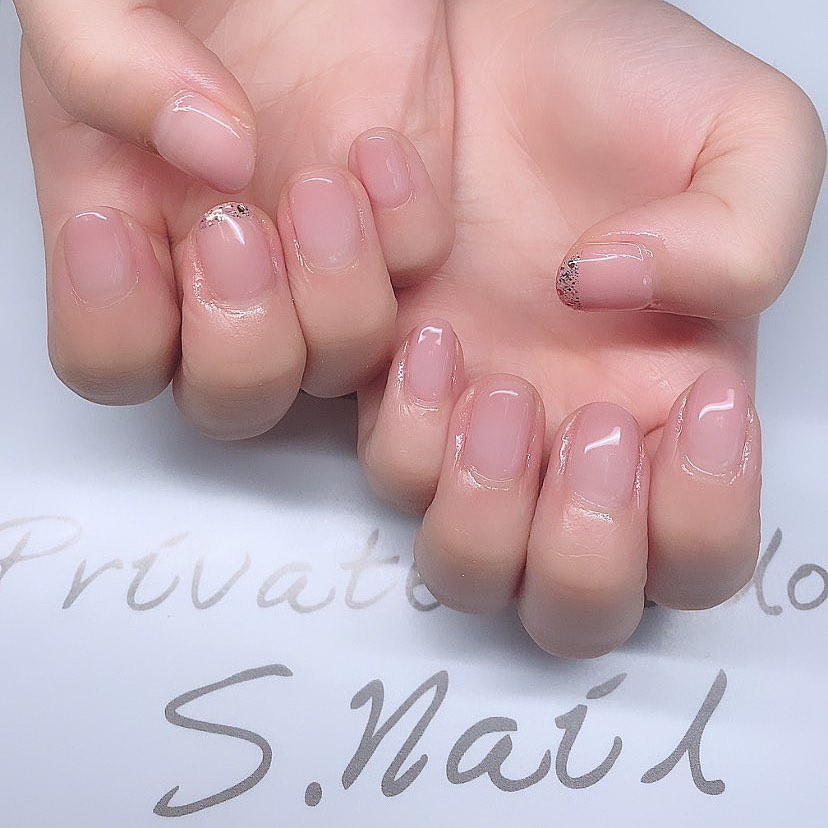 Simple gel ワンポイントでラメフレンチアート🩷🫧 ネイルサロン エスネイル Private Salon S.Nail