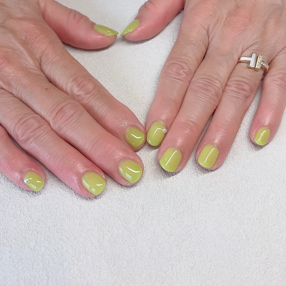 Simple gel 青リンゴカラー🍏 ネイルサロン エスネイル Private Salon S.Nail