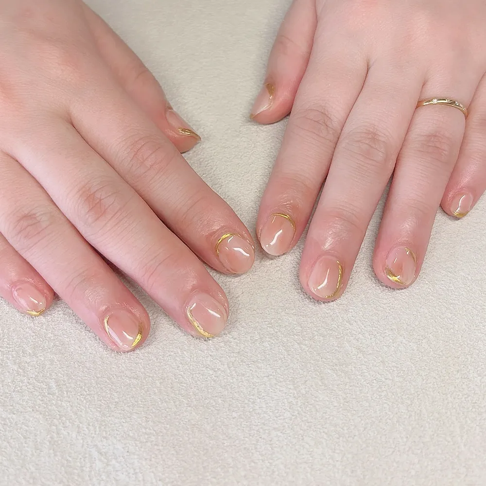 Design gel 当店人気デザイン🎶 オフィスnailにもオススメです🤘🏻₊˚❤︎ ネイルサロン エスネイル Private Salon S.Nail