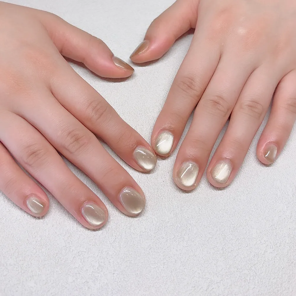 Design gel ゴールドマグネット🥂✨ ネイルサロン エスネイル Private Salon S.Nail